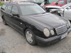 Mercedes-Benz E 200 290 Td