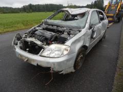 Toyota Corolla 1.6 VVTi Sed. -04