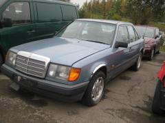 Mercedes-Benz 124 2.6