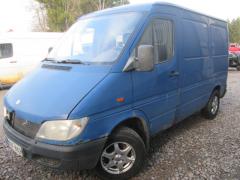 Mercedes-Benz Sprinter 208CDI lyhyt matala (w901-905) 95-07