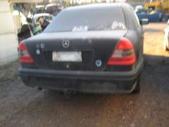 Mercedes-Benz C 180 220d