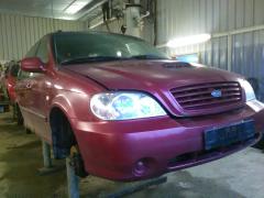 Kia Carnival 2,9 crdi -04 punainen