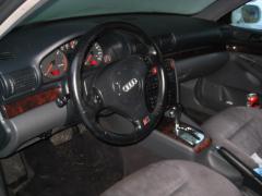 Audi A4 2.5DTI farkku