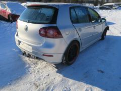 Volkswagen Golf V 3.2i R32 4X4 5/HB