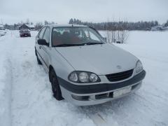 Toyota Avensis 1.6 sed. -00