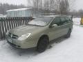 Kuva 1: Citroen C5 2.0 RFN 2004