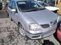 Kuva 1: Nissan Almera Tino MPV 1.8 2002