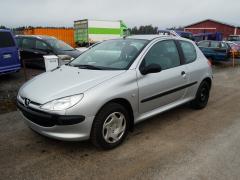 Peugeot 206 1.4i 3-ov. -02
