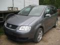 Kuva 1: Volkswagen Touran 1.6FSi 2005