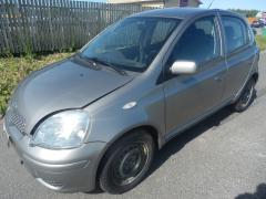 Toyota Yaris 1.3 5-ov. -04