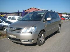 Toyota Avensis Verso 2.0 autom. -03