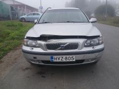 Volvo V70 2.4 T Bensa AWD