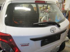Toyota Yaris 11->