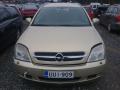 Kuva 1: Opel Vectra C StW 2.2 direct 2004