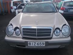 Mercedes-Benz E 200 2.2 CDI