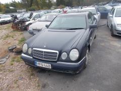 Mercedes-Benz E 220D