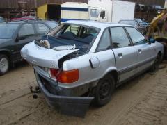 Audi 80