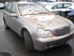 Mercedes-Benz C 180 200cdi farkku