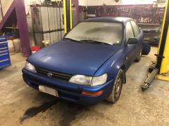 Toyota Corolla 1.3 sed. -97