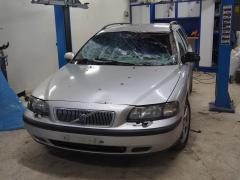 Volvo V70 2.4 T