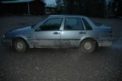 Volvo 460 1,8i -95 sedan