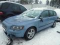 Kuva 1: Volvo V50 5D STW 2.4i MT5 Kinetic 2004