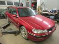 Kuva 1: Peugeot 406 3,0i 152 kW Break 2002