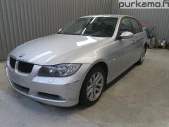 BMW E90 320i Sed