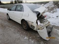 Toyota Corolla 1.4 VVT-i sed.-04
