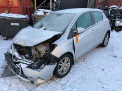 Toyota Yaris 11->