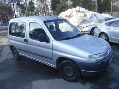 Citroen Berlingo 4D  MPV 1.8i MT5