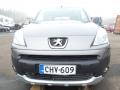 Kuva 1: Peugeot Partner Tepee 1.6 HDi Tila-auto 2011