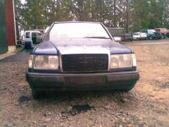 Mercedes-Benz 124 sed. 200d -86
