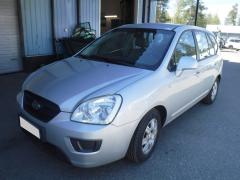 Kia Carens II 5D MPV 2.0i MT5