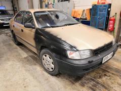 Toyota Carina E 1.6i 4D -92