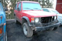 Mitsubishi Pajero 2,3 TD -83 lyhyt