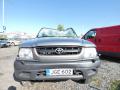 Kuva 1: Toyota Hilux 2.5 D-4D 4WD Avolava 2005