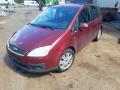 Kuva 1: Ford C-Max Ghia 2004