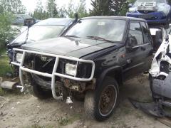 Mitsubishi L200 2,5D 4x4 -90
