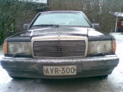 Mercedes-Benz 190 200D sed.