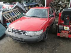 Saab 900