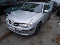 Kuva 1: Nissan Almera N16 4D Sedan 1.5i MT5 Engl. 2000