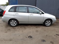 Suzuki Liana