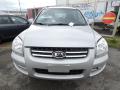 Kuva 1: Kia Sportage 2.0 16V 4WD Maastoauto 2006