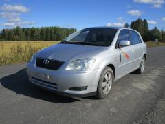 Toyota Corolla 1.6vvt-i HB -03