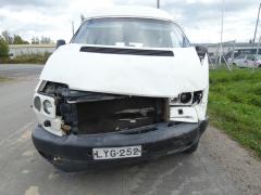 Volkswagen Transporter 2.5 TDI Minibussi