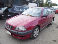Toyota Avensis T22 Pre-Facelift 5D STW 2.0TD MT5 Terra