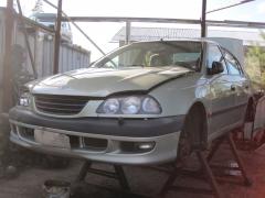 Toyota Avensis 1.8 2000 vaal.vihreä sedan