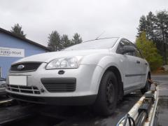 Ford Focus 4D Sedan 1.6i MT5