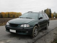 Toyota Avensis 2.0 STW -00